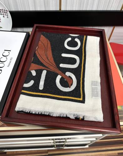 Gucci Scarves Womens Fashion Scarf028