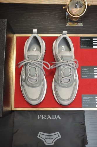 Prada Mens Shoes Casual Luxury Brand Breathable Sneakers with Original Box