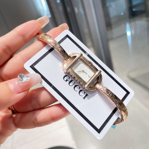 Gucci Womens Watch Luxury Brand Design Fashion Type with Original Box