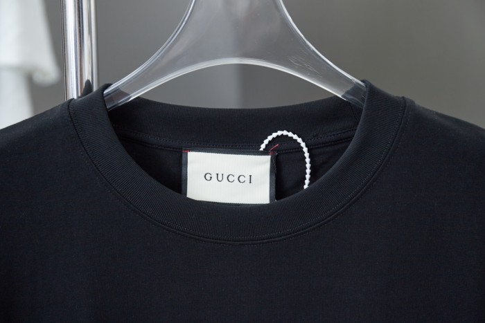 Gucci Luxury Brand Women Mens Short Sleeve T-Shirt COTTON JERSEY PRINTED T-SHIRT   