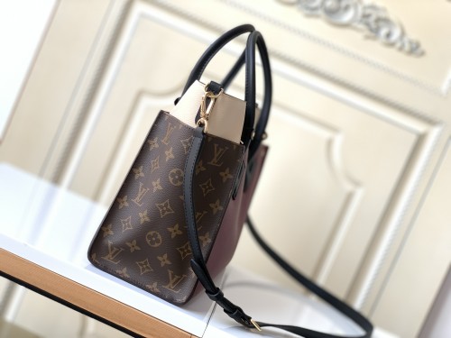 Louis Vuitton Womens Shoulder Bags Handbags Luxury Brand Fashion ON MY SIDE MM Twist calfskin and Monogram coated canvas M53823