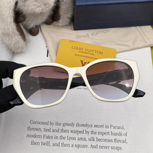 Louis Vuitton Sunglasses Luxury Brand Womens Sunglasses with Original Box  L4550