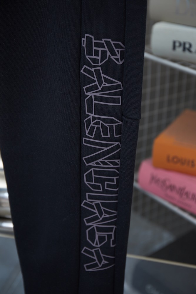 Balenciaga Luxury Brand Women Mens Jogging Pant with Original Box   