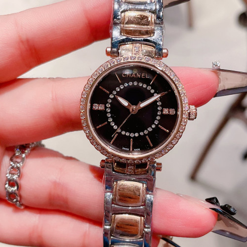 Chanel Womens Watch048