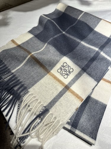 Loewe Scarves Men Womens Fashion Scarf 098