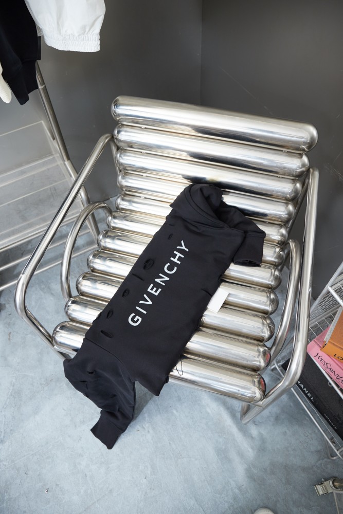 Givenchy Womens Mens Long Sleeve Sweatshirt Luxury Brand Mens Sweatshirt   