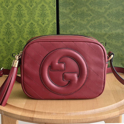 Gucci Womens Bags Shoulder Bags Luxury Brand Gucci Blondie small shoulder bag in leather  