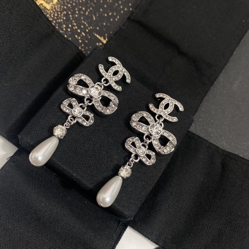 Chanel Luxury Womens Earrings