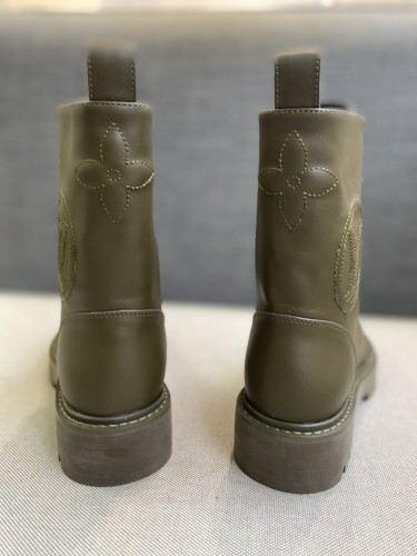 Louis Vuitton Women Shoes Boots Luxury Brand TERRITORY FLAT RANGER with Original Box 1A94RE
