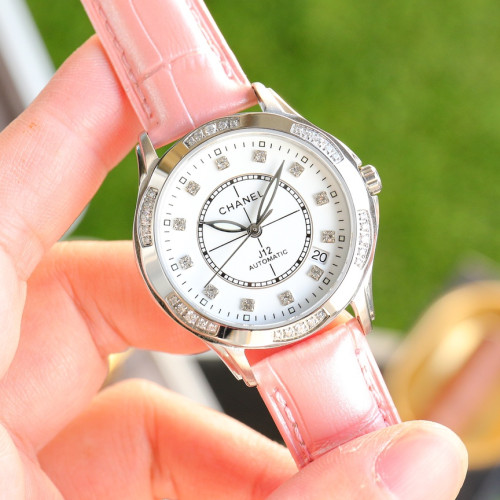Chanel Womens Watch030