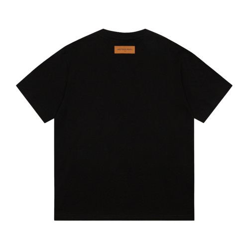 Louis Vuitton Luxury Brand Men Womens Short Sleeve T-Shirt   