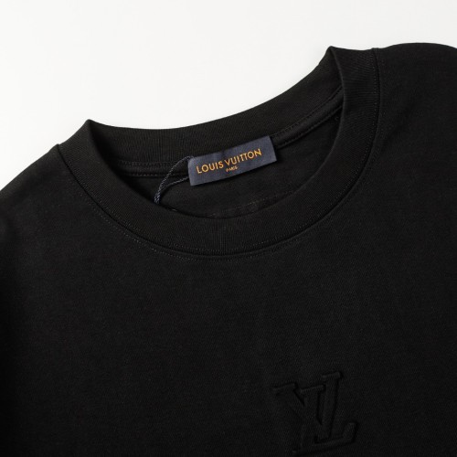 Louis Vuitton Luxury Brand Men Womens Short Sleeve T-Shirt   