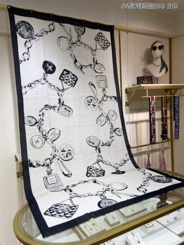 Chanel Scarves Womens Fashion Scarf 124