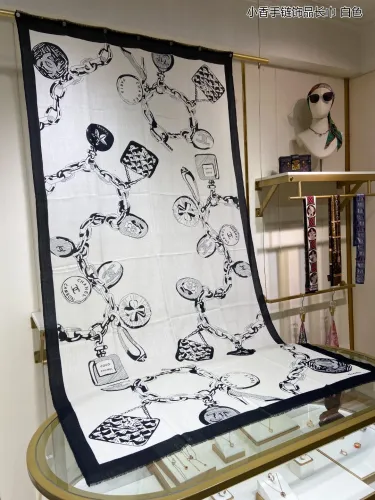Chanel Scarves Womens Fashion Scarf 124