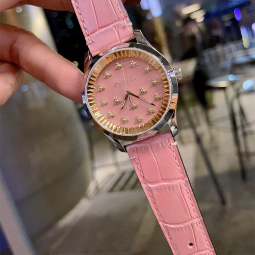Gucci Watch030