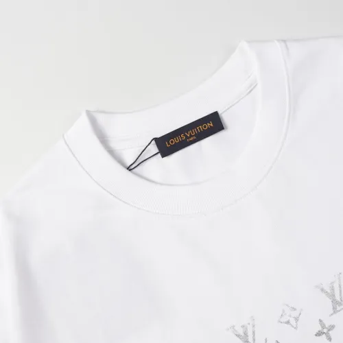 Louis Vuitton Luxury Brand Men Womens Short Sleeve T-Shirt   