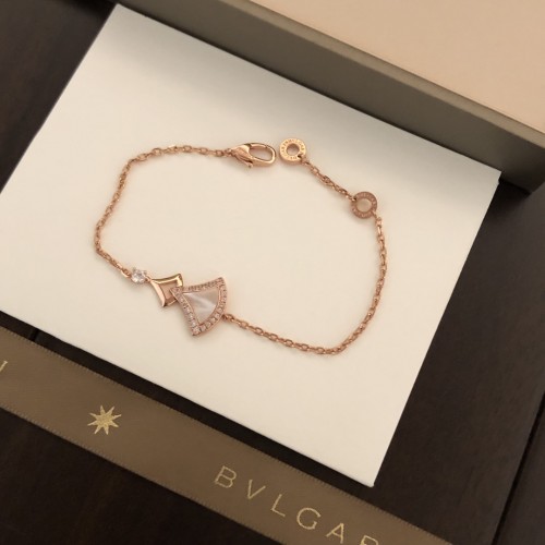 Bvlgari Luxury Womens Bracelet DIVAS’ DREAM Bracelet BR859263