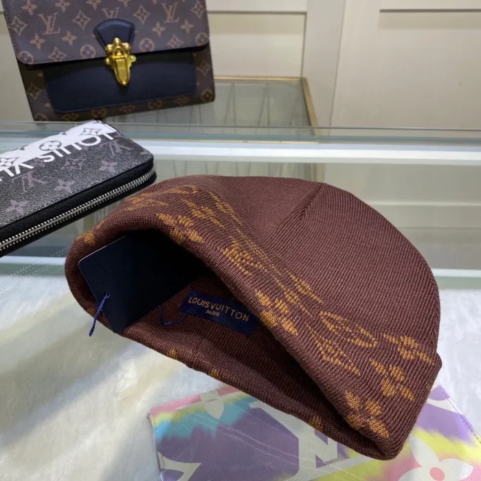 Louis Vuitton Womens Mens Cap Knit Hat Luxury Brand with Original Box  