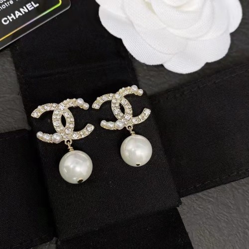 Chanel Luxury Womens Earrings