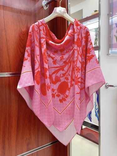 Gucci Scarves Womens Fashion Scarf023