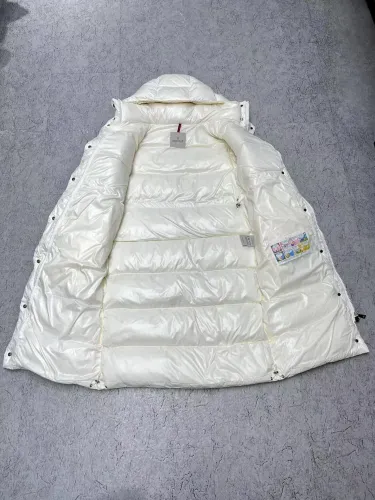 Moncler Design Womens Winter Windprood Down Jackets Keep Warm 90% White Duck Down Long Coats