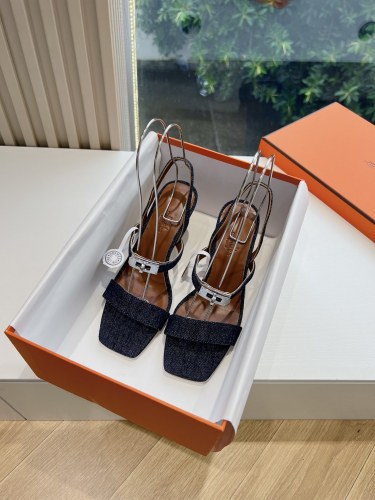 Hermes Womens Mens Unisex Shoes Extra Slippers Sandals Casual Fashion Sandals Luxury Brand with Original Box Whatsapp 