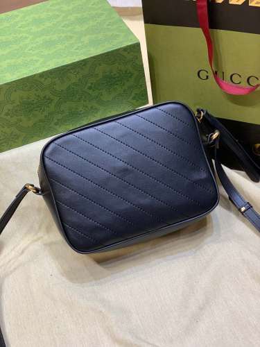 Gucci Bags018