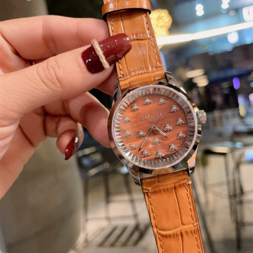 Gucci Watch012