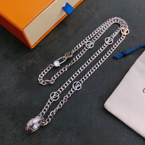 Louis Vuitton Luxury Men Womens Necklace