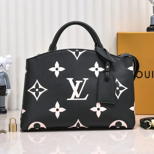 Louis Vuitton Womens Bag Shoulder Messenger Bags Luxury Brand Fashion Grand Palais M45811