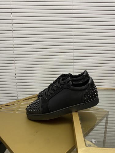 Christian Louboutin Mens Shoes Sneakers Luxury Brand Red Bottom Design Sports Footwears with Original Box