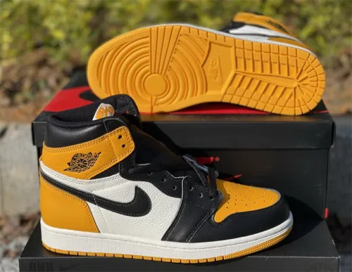 Air Jordan 1 High OG “Yellow Toe GS