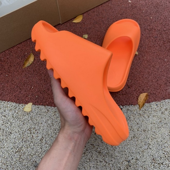 Yeezy Slide Enflame Orange GZ0953