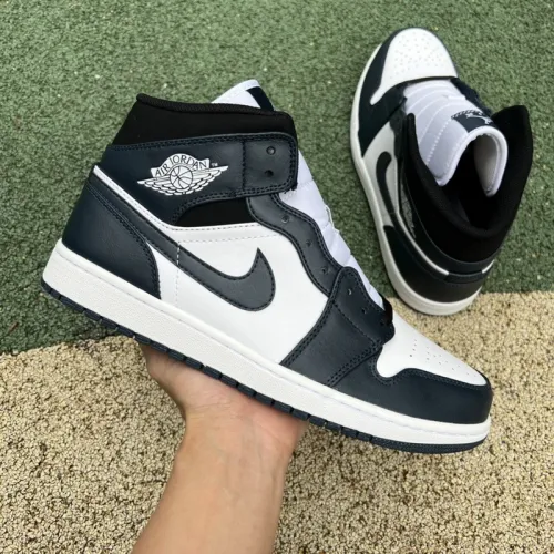 Jordan 1 Mid Armory Navy
