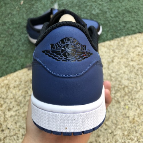 Jordan 1 Retro Low OG Mystic Navy