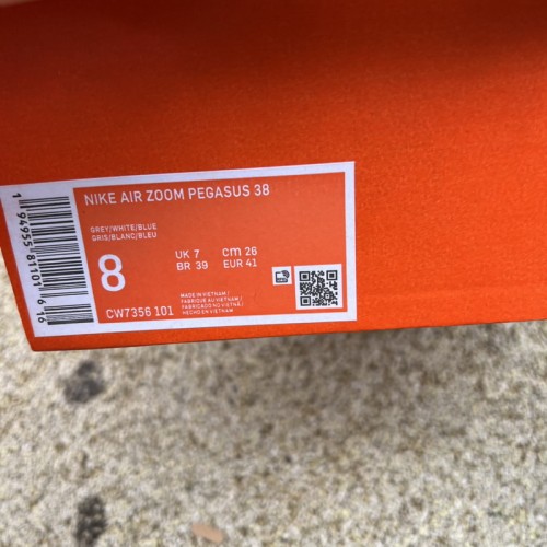 Air Zoom Pegasus 38 White Midnight Navy