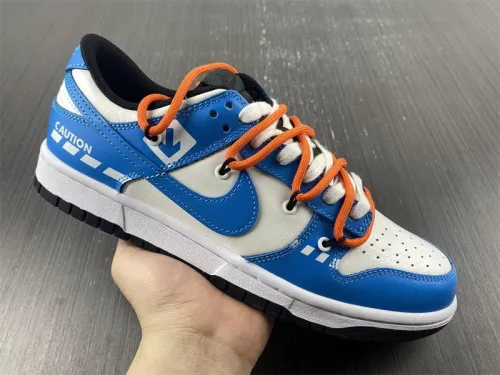 Nike SB Dunk Low Shoes