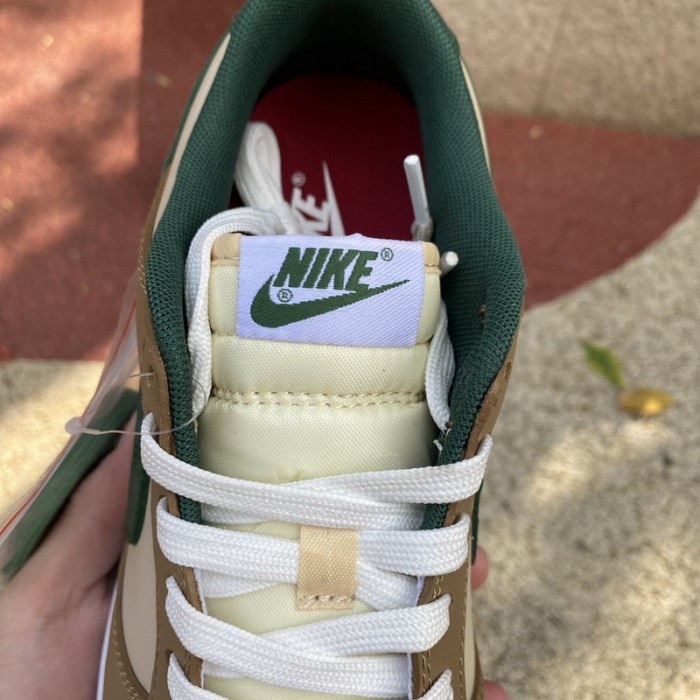 Nike Dunk Low Retro Rattan Gorge Green