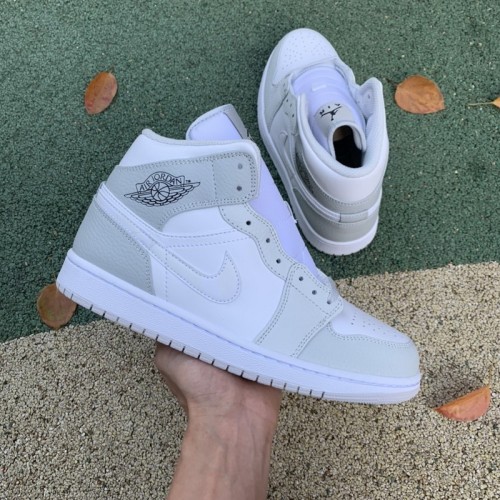 Authentic Jordan 1 Mid Shoes074