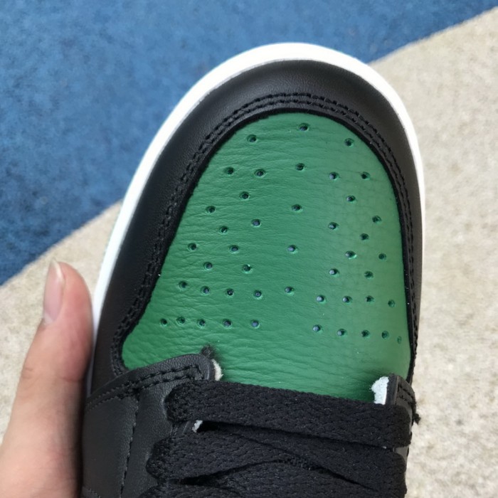 Authentic Air Jordan 1 High OG “Pine Green” GS