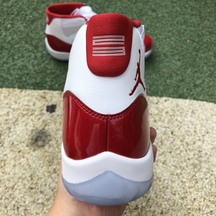 Air Jordan 11 Retro Cherry