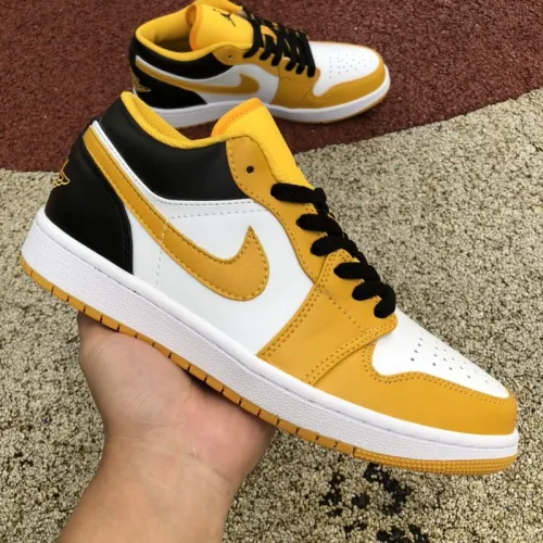 Air Jordan 1 Low University Gold White