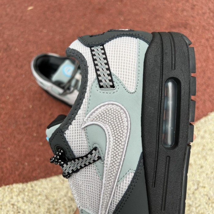 Travis Scott x Nike Air Max1