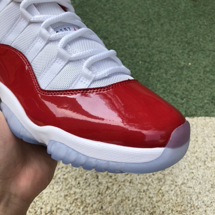 Air Jordan 11 Retro Cherry