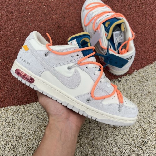 Off-White™ x Nike SB Dunk Low The 19