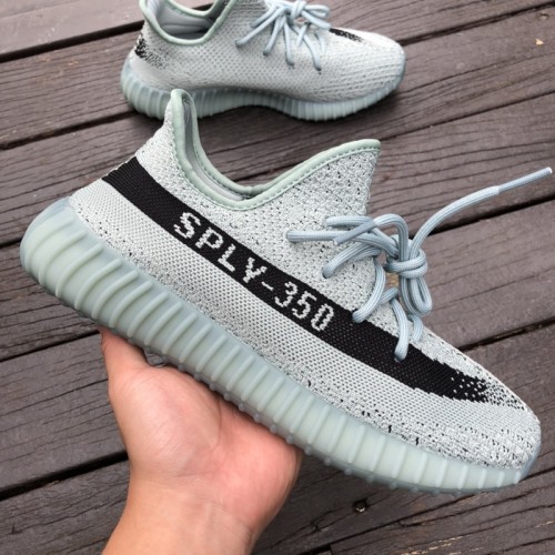 Yeezy Boost 350 V2 Shoes