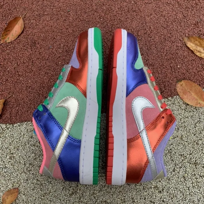 Nike Dunk Low Sunset Pulse