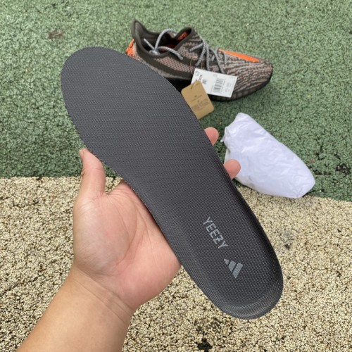 Yeezy Boost 350 V2 Carbon Beluga HQ7045