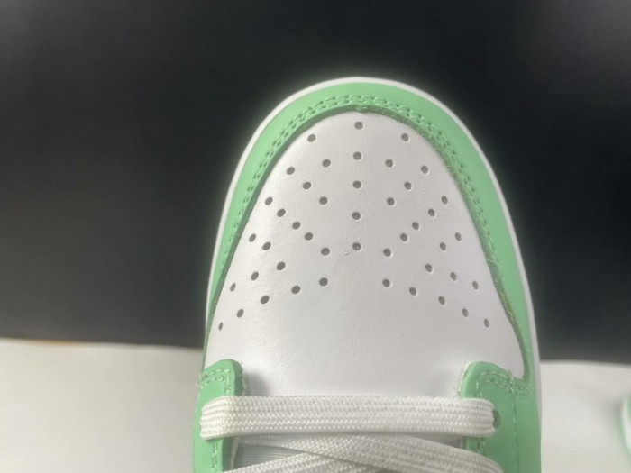 Nike Dunk Low Green Glow