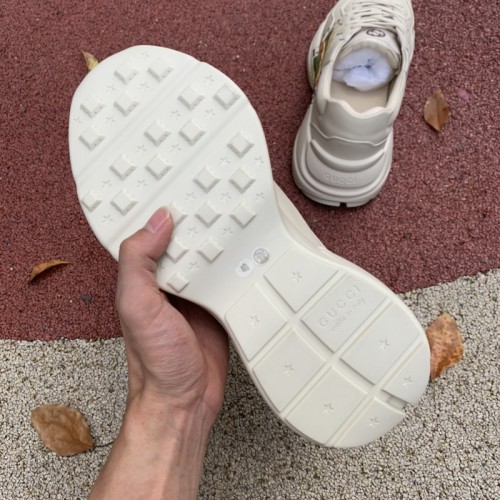 Gucci Shoes-6